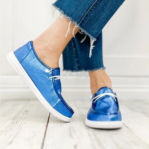 Corkys Women’s Size 10 Kayak Electric Metallic Blue Slip On Shoe Sneaker